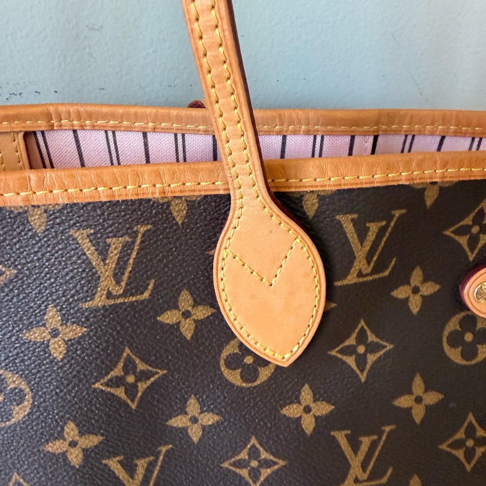 Louis Vuitton Monogram Rose Ballerine Neverfull MM and Pouch - Picture 3 of 16